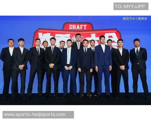 广东宏远足球俱乐部崛起之路探索与发展新篇章